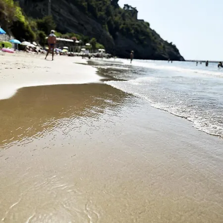 Appartamento Al Mare Ventimiglia Exterior photo