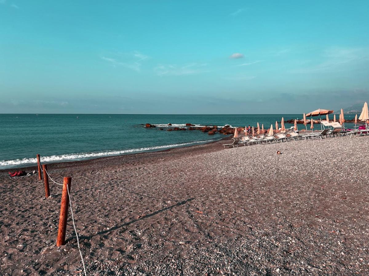Al Mare * Ventimiglia